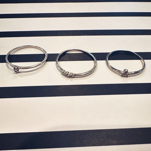[ 2 FOR $35 ] 925 STERLING SILVER STACKABLE RING SET - Picture 2 of 3